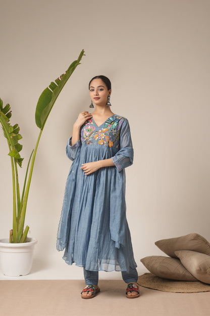 BESTSELLER Wild orchid Set /Lovestory Suit (Ready Stock)